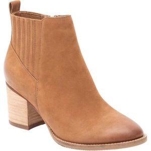 Blondo Noa Waterproof Nubuck Block Heel Bootie